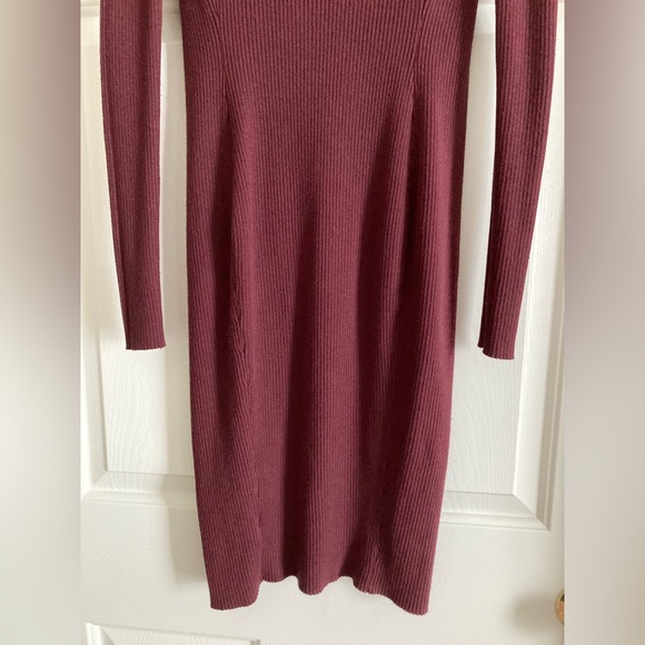 Bold Elements Long Cardigan - Picture 5 of 5